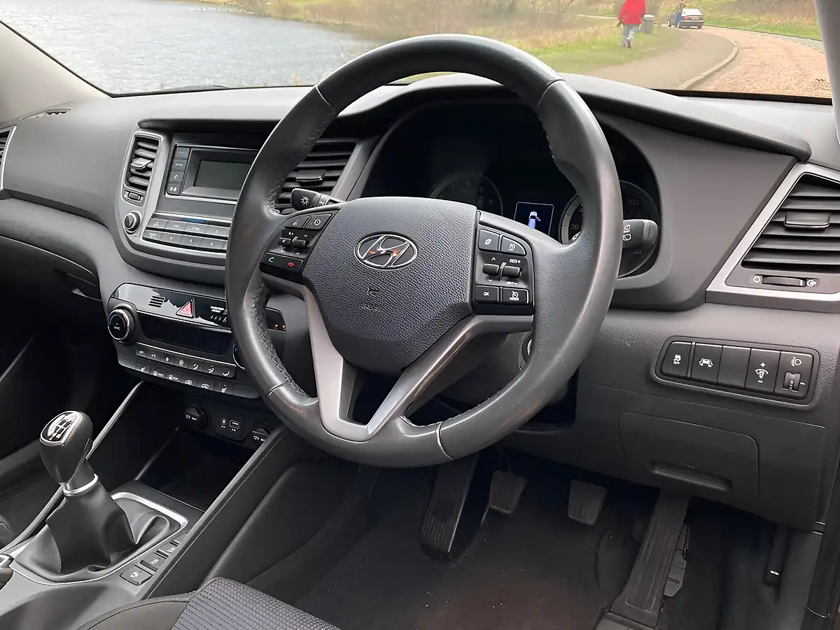 Used 2017 Hyundai Tucson Se Blue Drive Grey - Interior and Exterior details 14