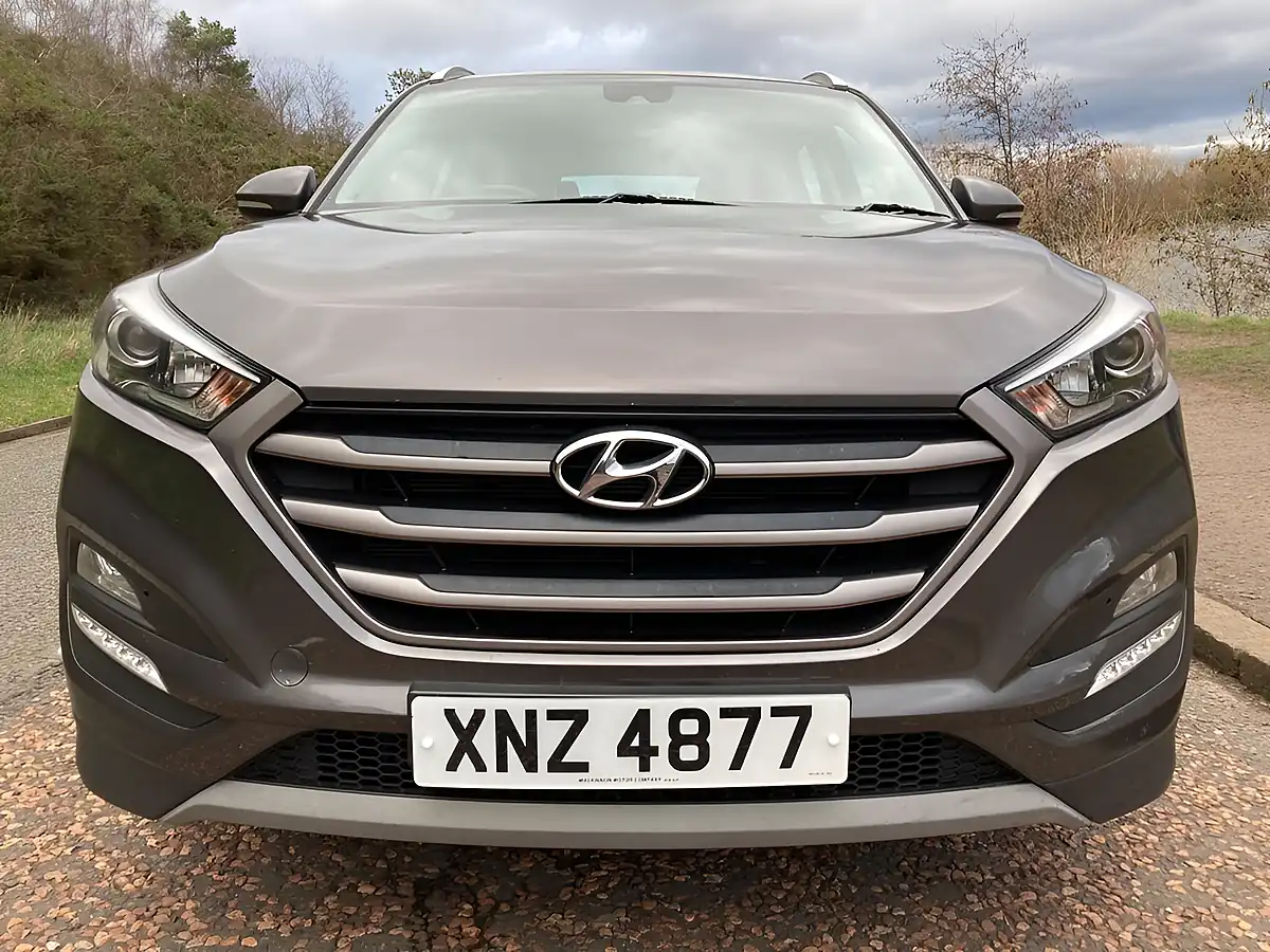 Used 2017 Hyundai Tucson Se Blue Drive Grey - Interior and Exterior details 7