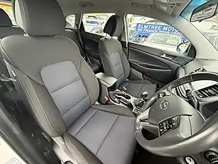Used 2017 Hyundai Tucson Se Edition White - Interior and Exterior details 14