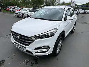 Used 2017 Hyundai Tucson Se Edition White - Interior and Exterior details 16