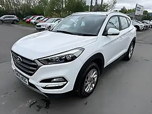 Used 2017 Hyundai Tucson Se Edition White - Interior and Exterior details 17
