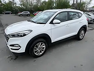 Used 2017 Hyundai Tucson Se Edition White - Interior and Exterior details 19