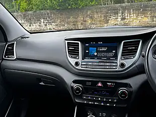 Used 2017 Hyundai Tucson Se Nav Ara Blue - Interior and Exterior details 10