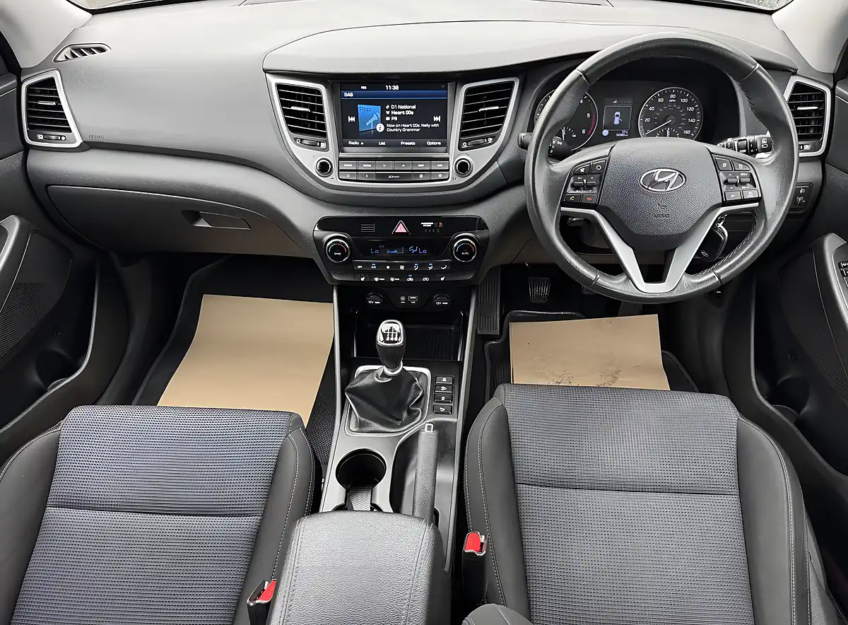 Used 2017 Hyundai Tucson Se Nav Black - Interior and Exterior details 13