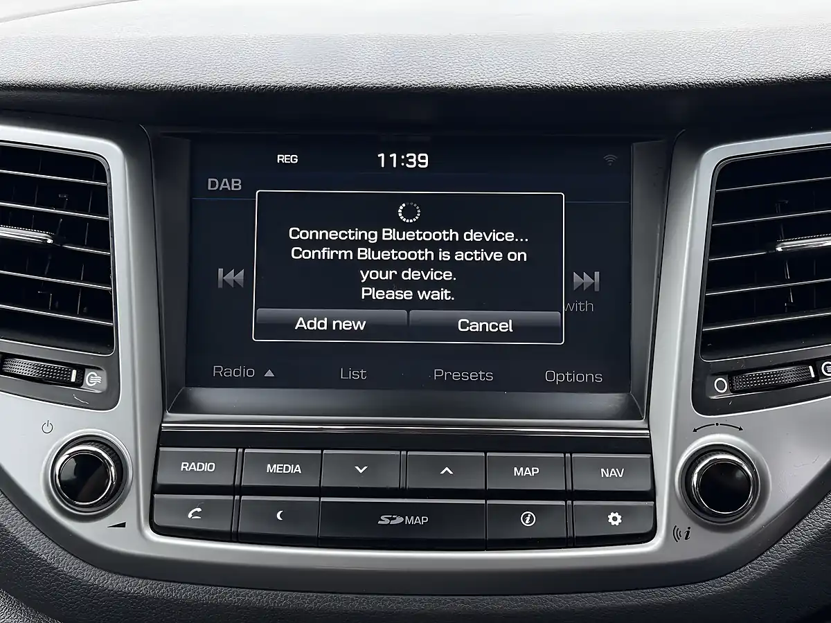 Used 2017 Hyundai Tucson Se Nav Black - Interior and Exterior details 15