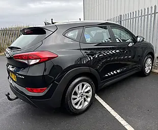 Used 2017 Hyundai Tucson Se Nav Black - Interior and Exterior details 5