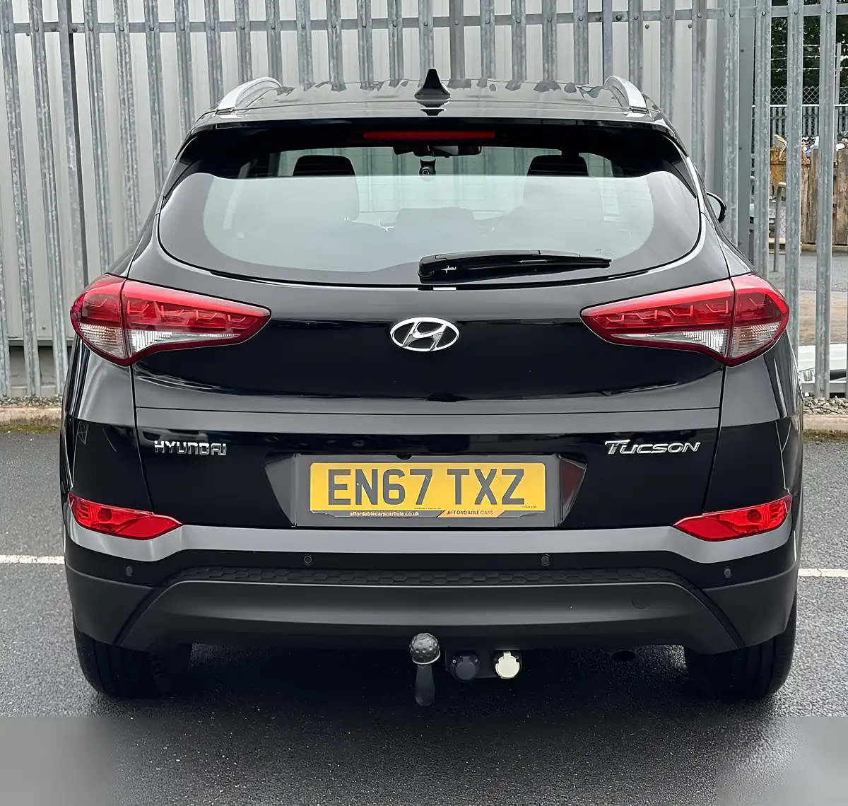 Used 2017 Hyundai Tucson Se Nav Black - Interior and Exterior details 6