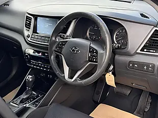 Used 2017 Hyundai Tucson Se Nav Black - Interior and Exterior details 14