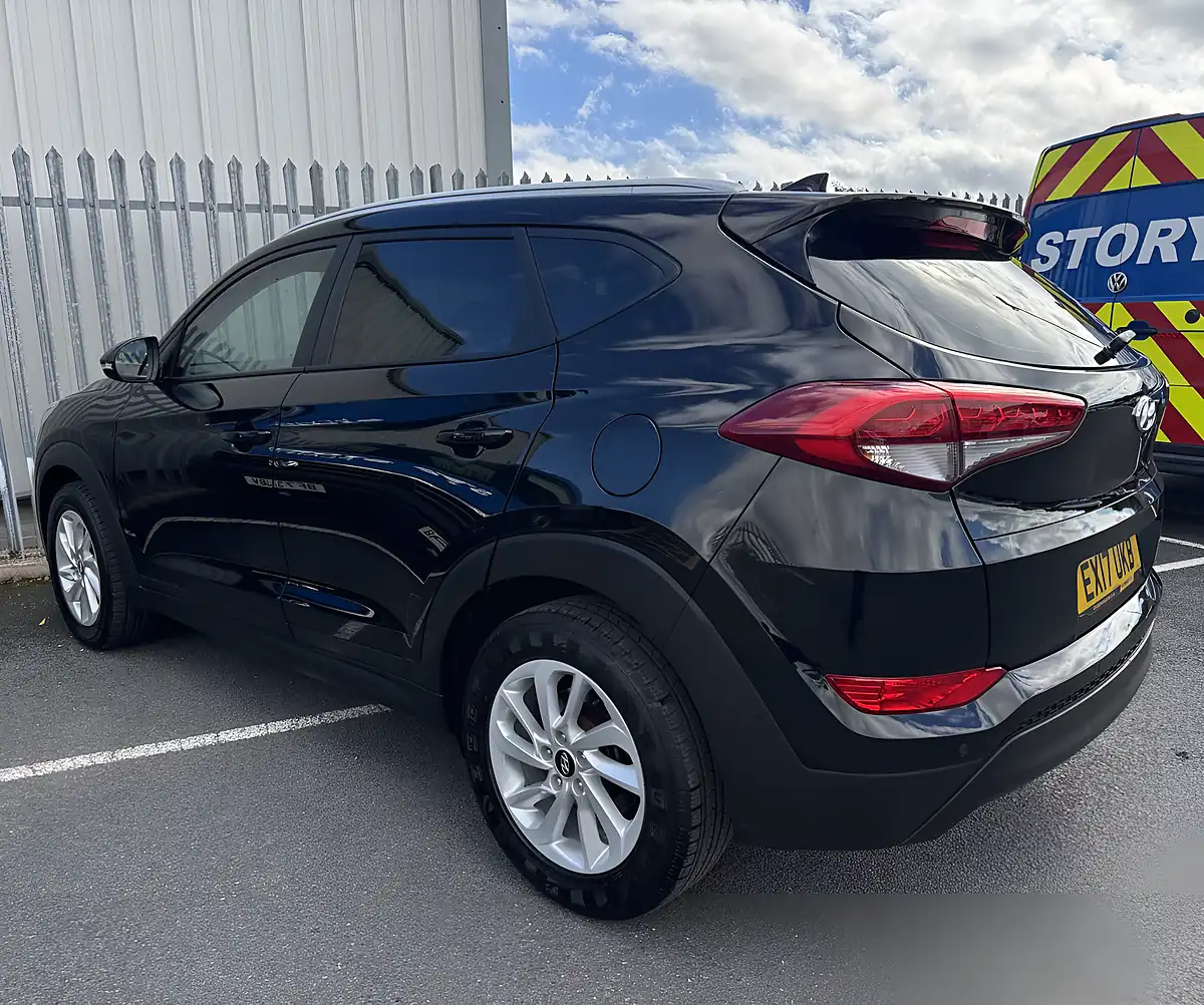 Used 2017 Hyundai Tucson Se Nav Black - Interior and Exterior details 4