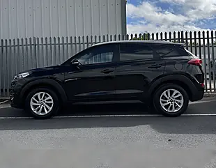 Used 2017 Hyundai Tucson Se Nav Black - Interior and Exterior details 8
