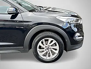 Used 2017 Hyundai Tucson Se Nav Black - Interior and Exterior details 12