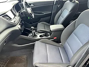 Used 2017 Hyundai Tucson Se Nav Black - Interior and Exterior details 15