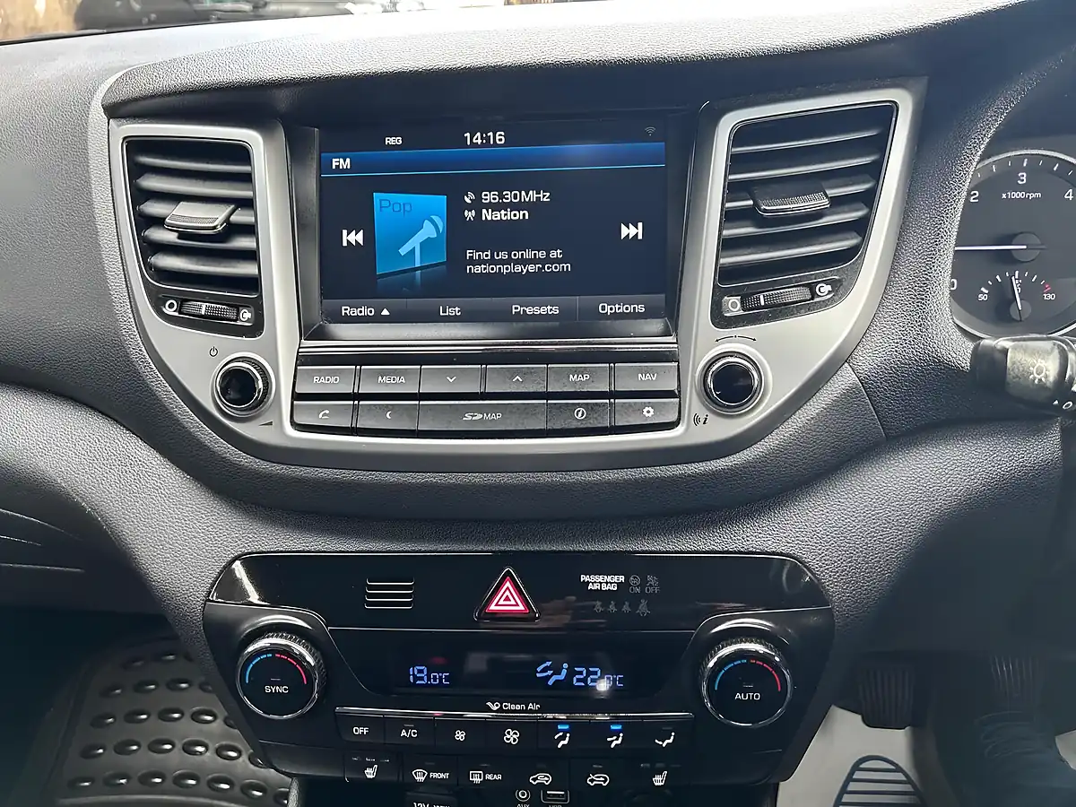 Used 2017 Hyundai Tucson Se Nav Black - Interior and Exterior details 16