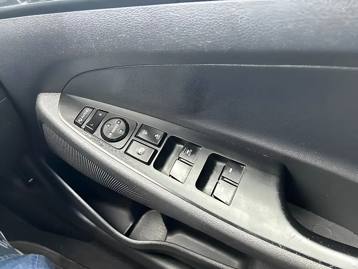 Used 2017 Hyundai Tucson Se Nav Black - Interior and Exterior details 19
