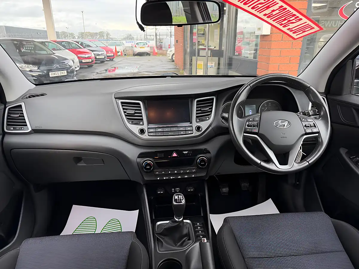 Used 2017 Hyundai Tucson Se Nav Black - Interior and Exterior details 13