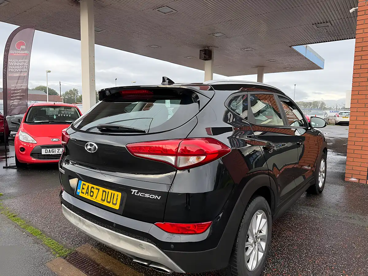Used 2017 Hyundai Tucson Se Nav Black - Interior and Exterior details 5