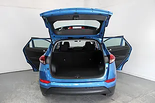 Used 2017 Hyundai Tucson Se Nav Blue - Interior and Exterior details 11