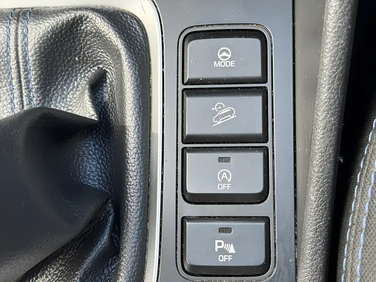 Used 2017 Hyundai Tucson Se Nav Blue - Interior and Exterior details 19