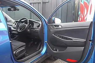 Used 2017 Hyundai Tucson Se Nav Blue - Interior and Exterior details 12