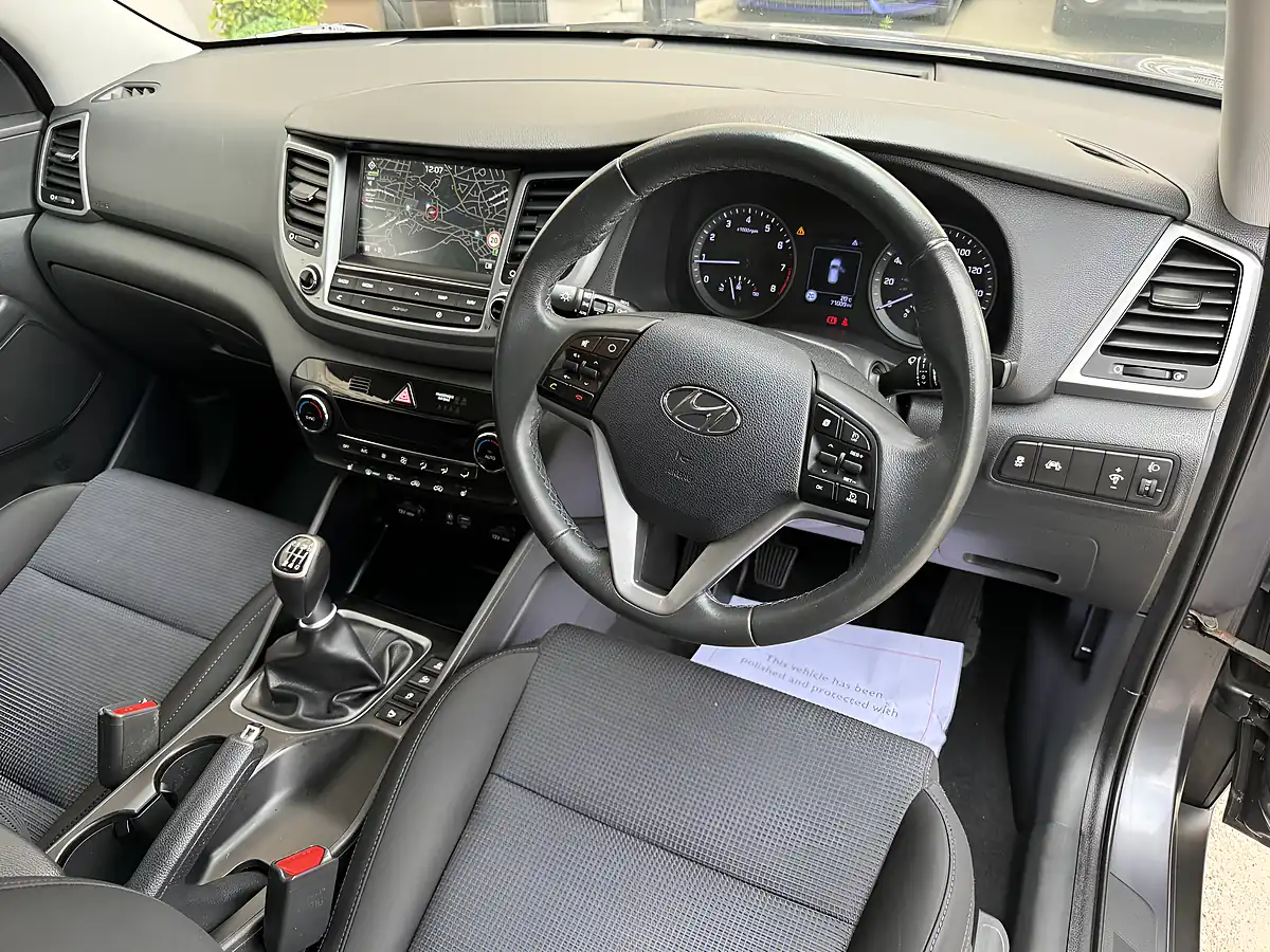 Used 2017 Hyundai Tucson Se Nav Grey - Interior and Exterior details 13