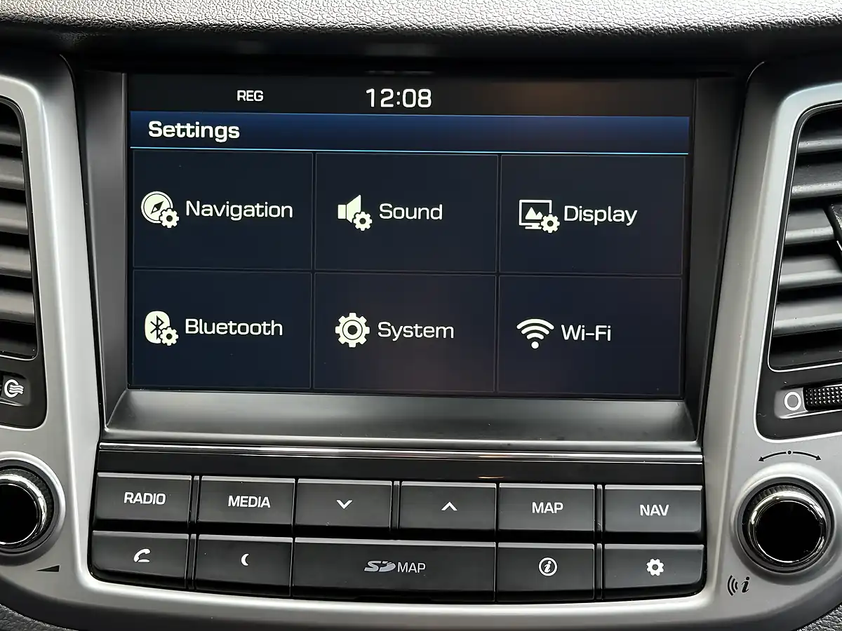 Used 2017 Hyundai Tucson Se Nav Grey - Interior and Exterior details 15
