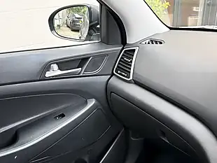 Used 2017 Hyundai Tucson Se Nav Grey - Interior and Exterior details 18