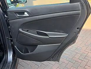 Used 2017 Hyundai Tucson Se Nav Grey - Interior and Exterior details 12