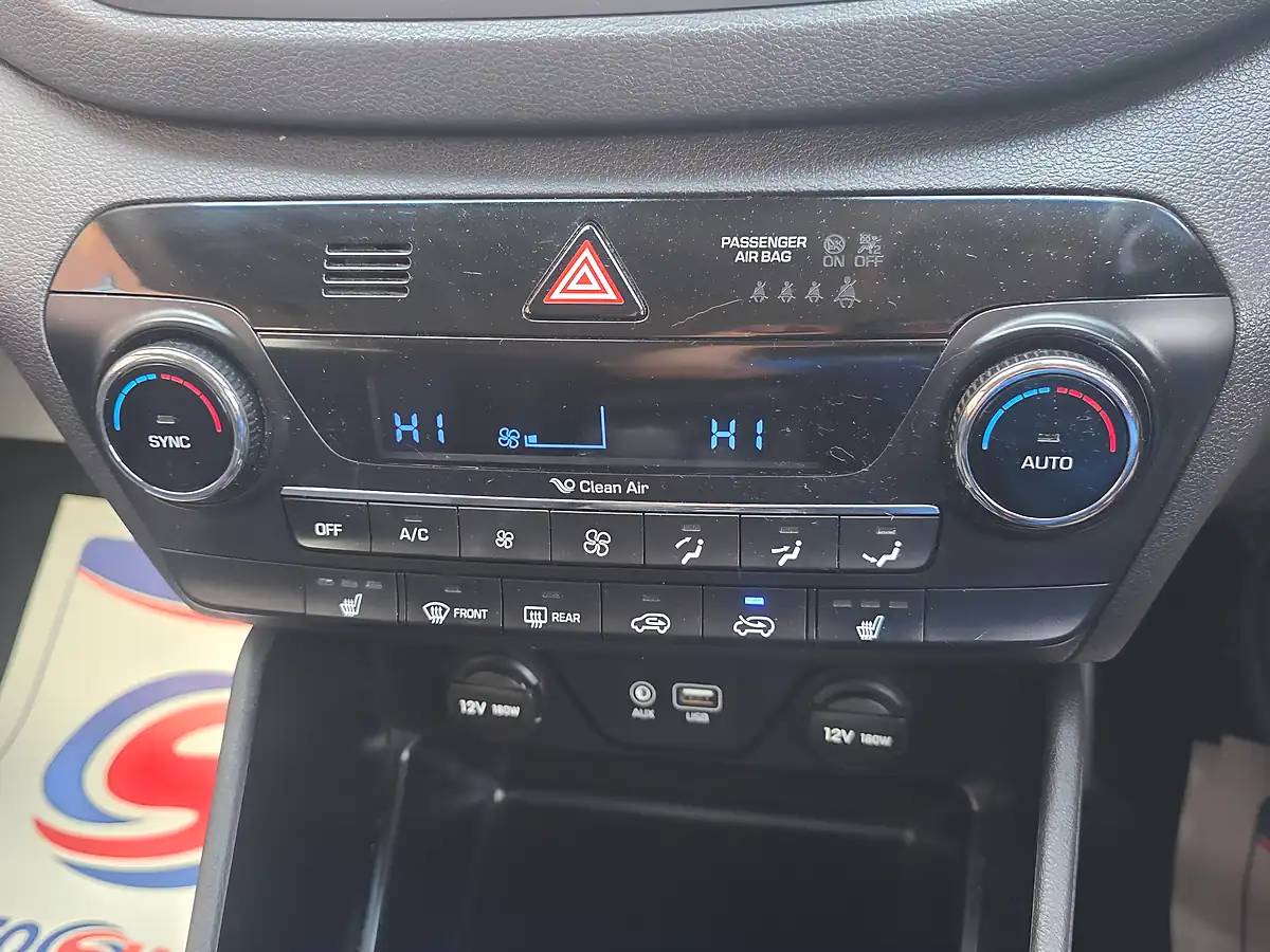 Used 2017 Hyundai Tucson Se Nav Grey - Interior and Exterior details 14