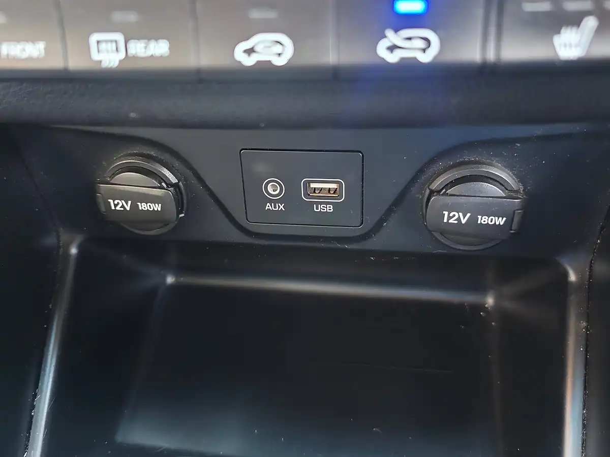 Used 2017 Hyundai Tucson Se Nav Grey - Interior and Exterior details 15