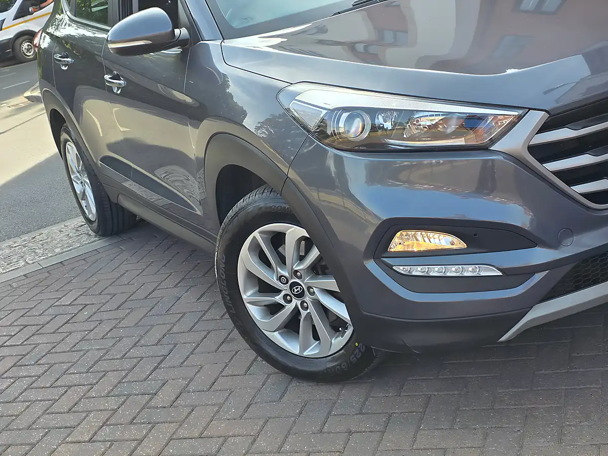Used 2017 Hyundai Tucson Se Nav Grey - Interior and Exterior details 19