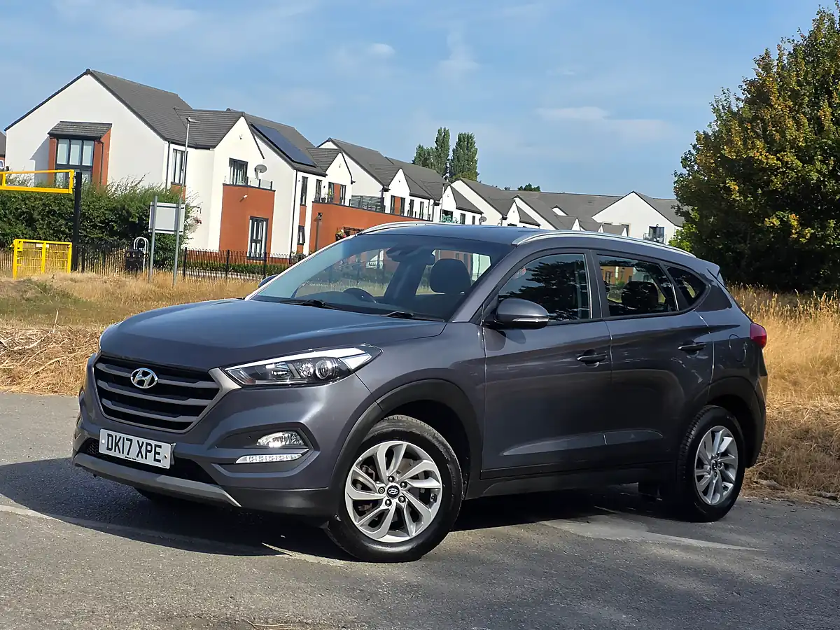 Used 2017 Hyundai Tucson Se Nav Grey - Interior and Exterior details 3