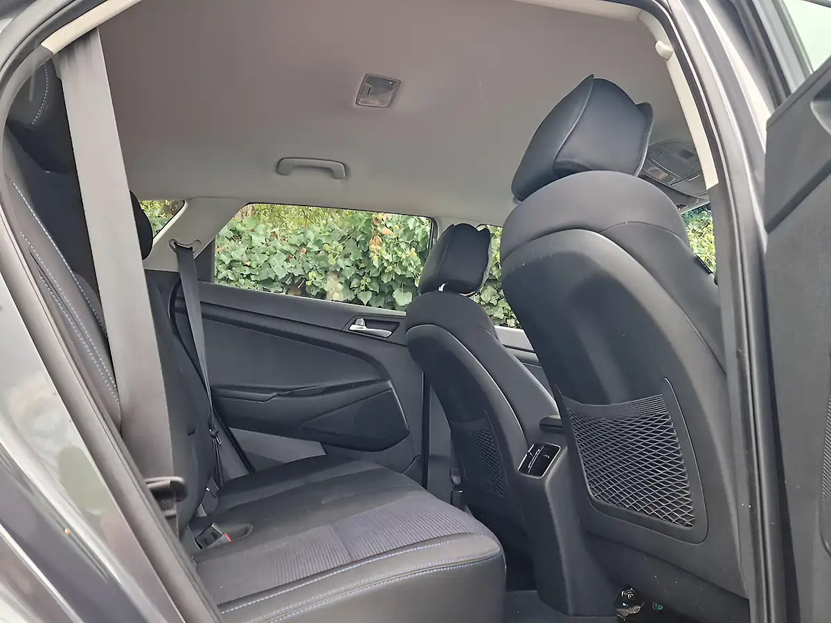 Used 2017 Hyundai Tucson Se Nav Grey - Interior and Exterior details 12
