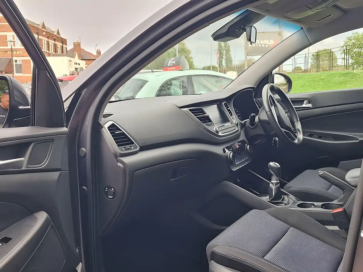 Used 2017 Hyundai Tucson Se Nav Grey - Interior and Exterior details 19