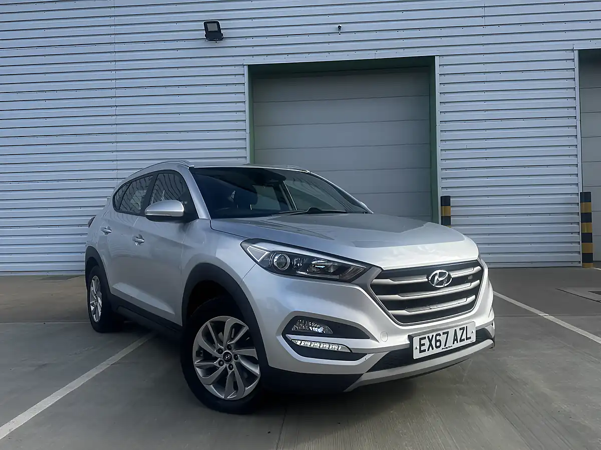 Used 2017 Hyundai Tucson Se Nav Silver - Front View