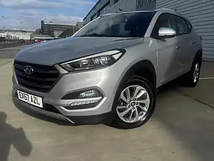 Used 2017 Hyundai Tucson Se Nav Silver - Interior and Exterior details 4