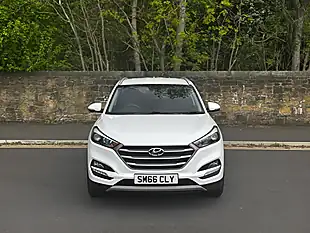 Used 2017 Hyundai Tucson Se Nav White - Interior and Exterior details 15