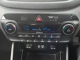 Used 2017 Hyundai Tucson Se Nav White - Interior and Exterior details 18
