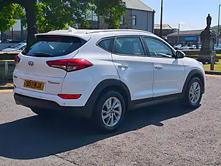 Used 2017 Hyundai Tucson Se Nav White - Interior and Exterior details 13