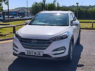 Used 2017 Hyundai Tucson Se Nav White - Interior and Exterior details 5