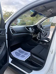 Used 2017 Hyundai Tucson Se Nav White - Interior and Exterior details 14