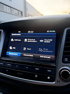 Used 2017 Hyundai Tucson Se Nav White - Interior and Exterior details 16