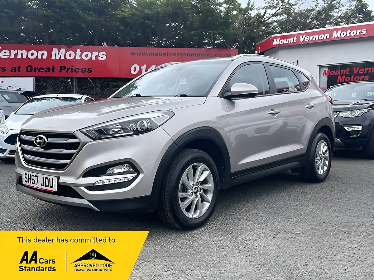 Used 2017 Hyundai Tucson Se White - Front View