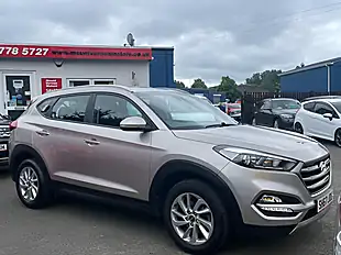 Used 2017 Hyundai Tucson Se White - Interior and Exterior details 11