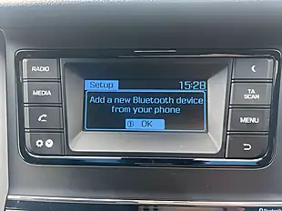 Used 2017 Hyundai Tucson Se White - Interior and Exterior details 16