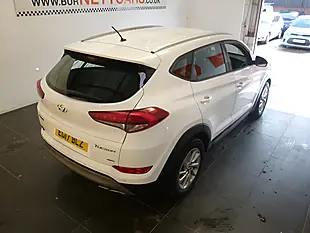 Used 2017 Hyundai Tucson Se White - Interior and Exterior details 20