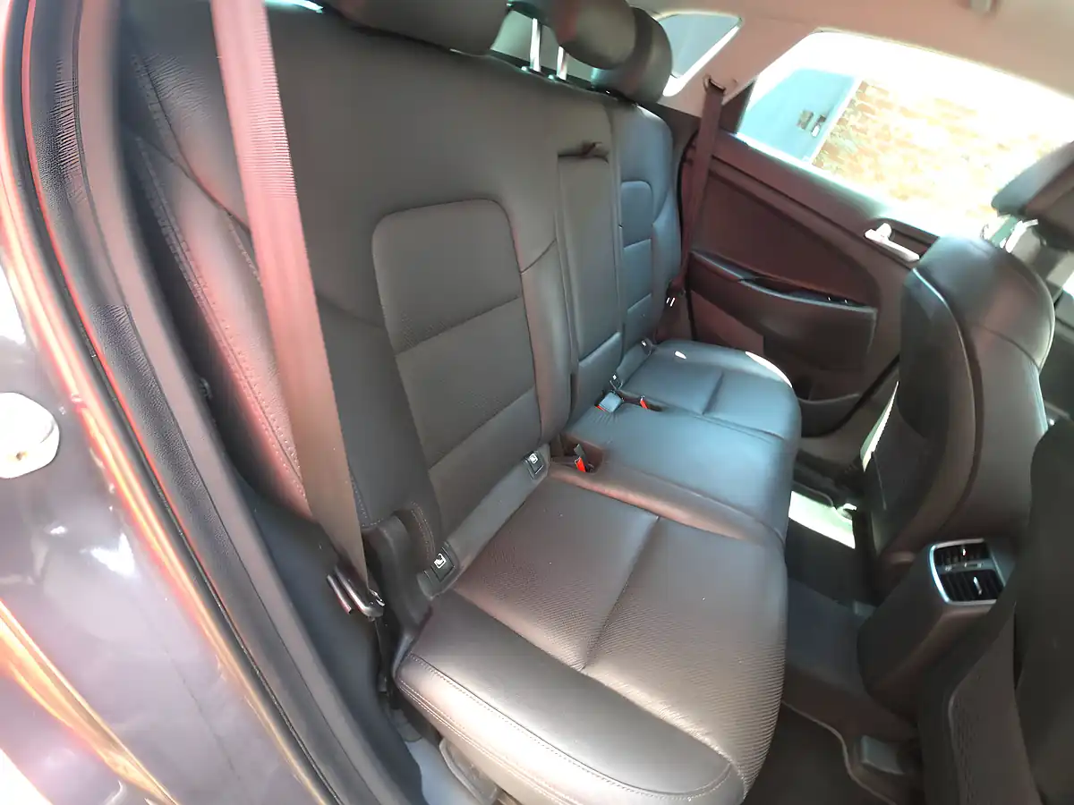 Used 2017 Hyundai Tucson Sport Edition Grey - Interior and Exterior details 16