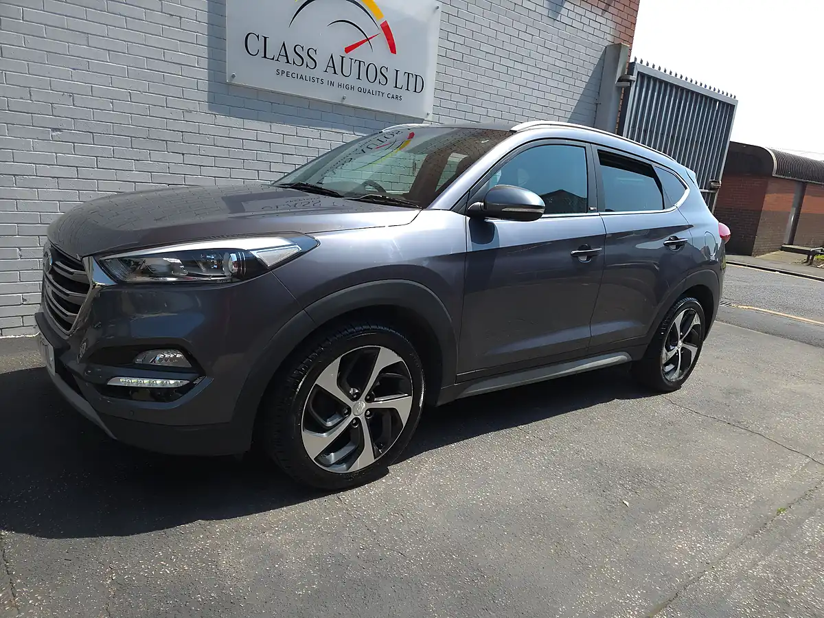 Used 2017 Hyundai Tucson Sport Edition Grey - Interior and Exterior details 3