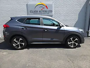 Used 2017 Hyundai Tucson Sport Edition Grey - Interior and Exterior details 8