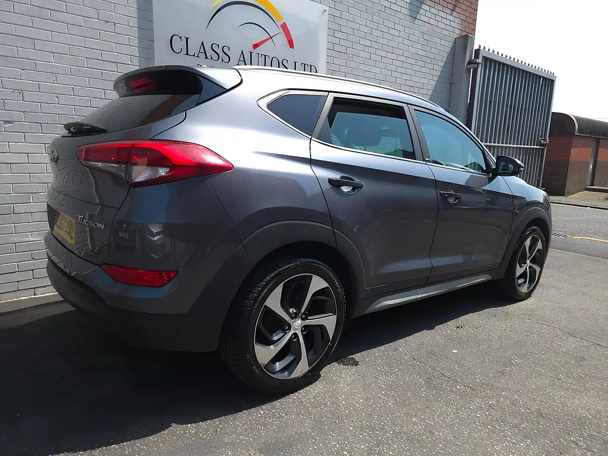 Used 2017 Hyundai Tucson Sport Edition Grey - Interior and Exterior details 9