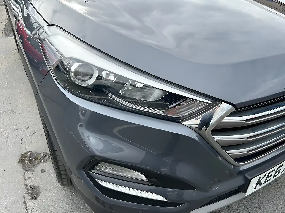 Used 2017 Hyundai Tucson Sport Edition Grey - Interior and Exterior details 8